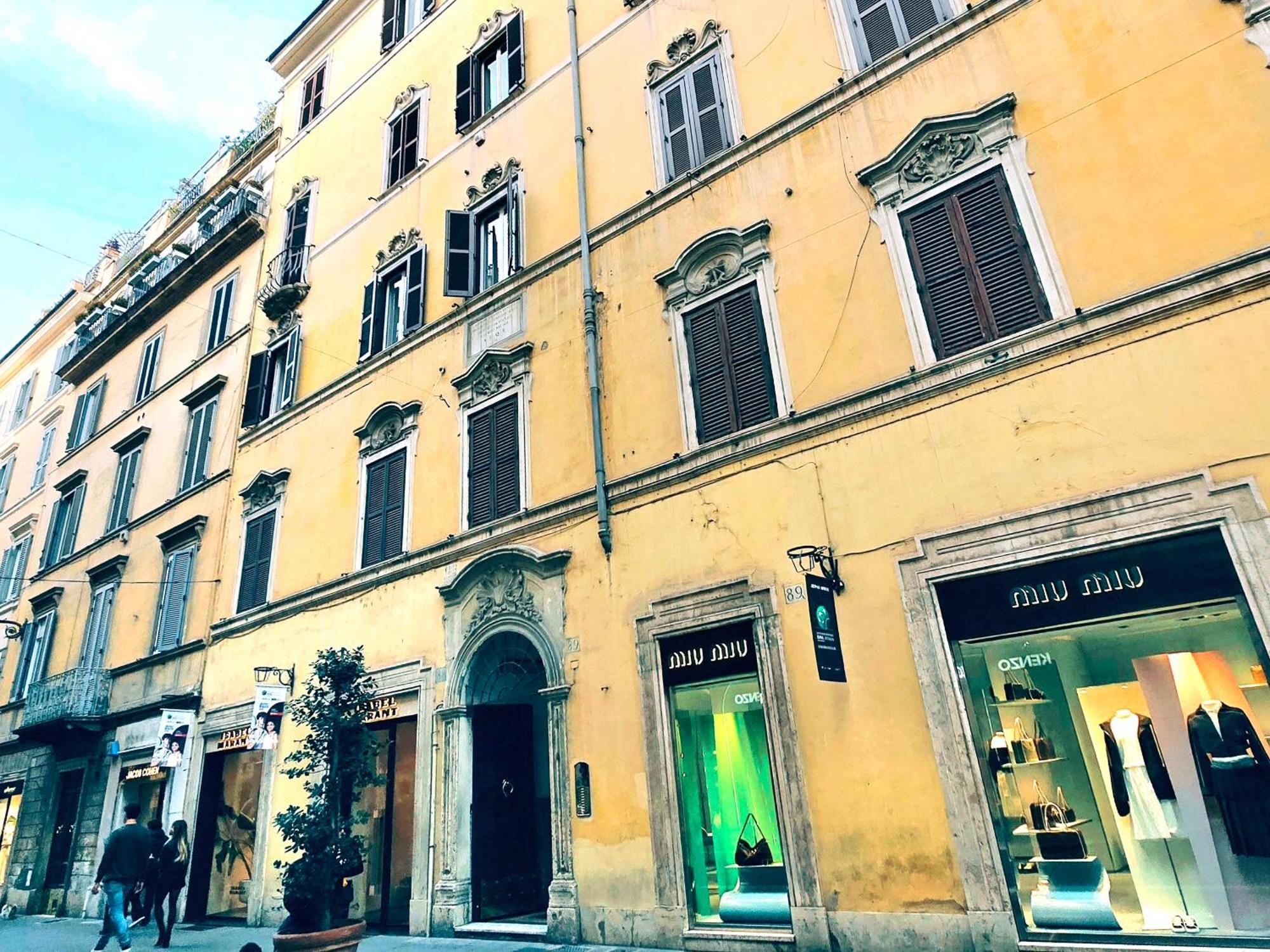 B89 Luxury Gallery House Piazza Di Spagna Apartment